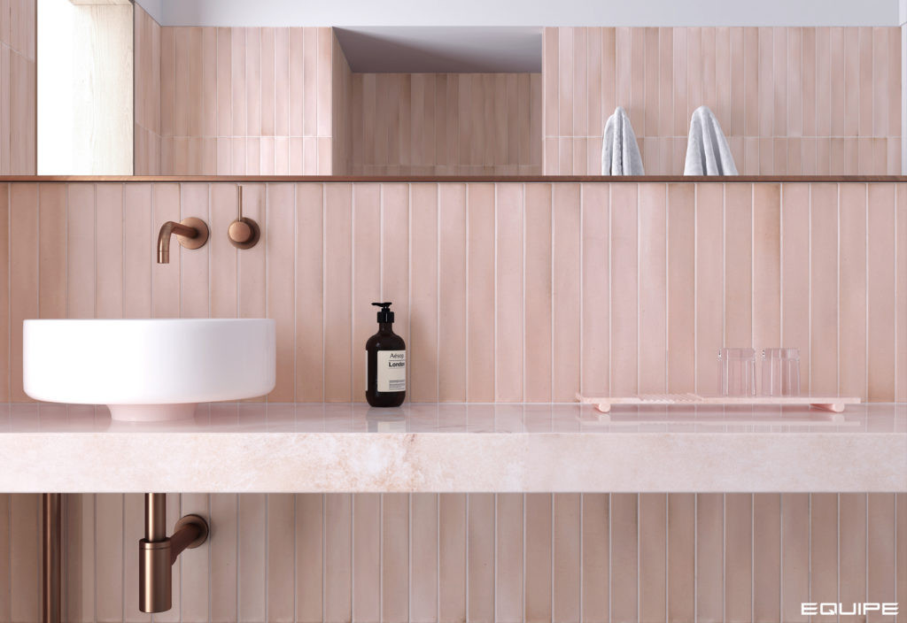 Equipe Massimo Almond 5X40